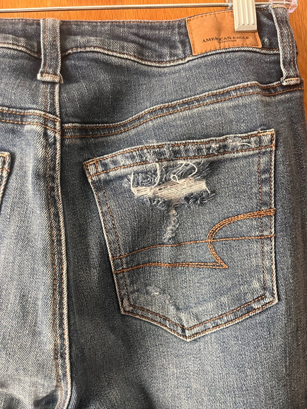 American Eagle Outfitters Ripped Skinny Jeans - Medium Blue Wash - Picture 6 of 7